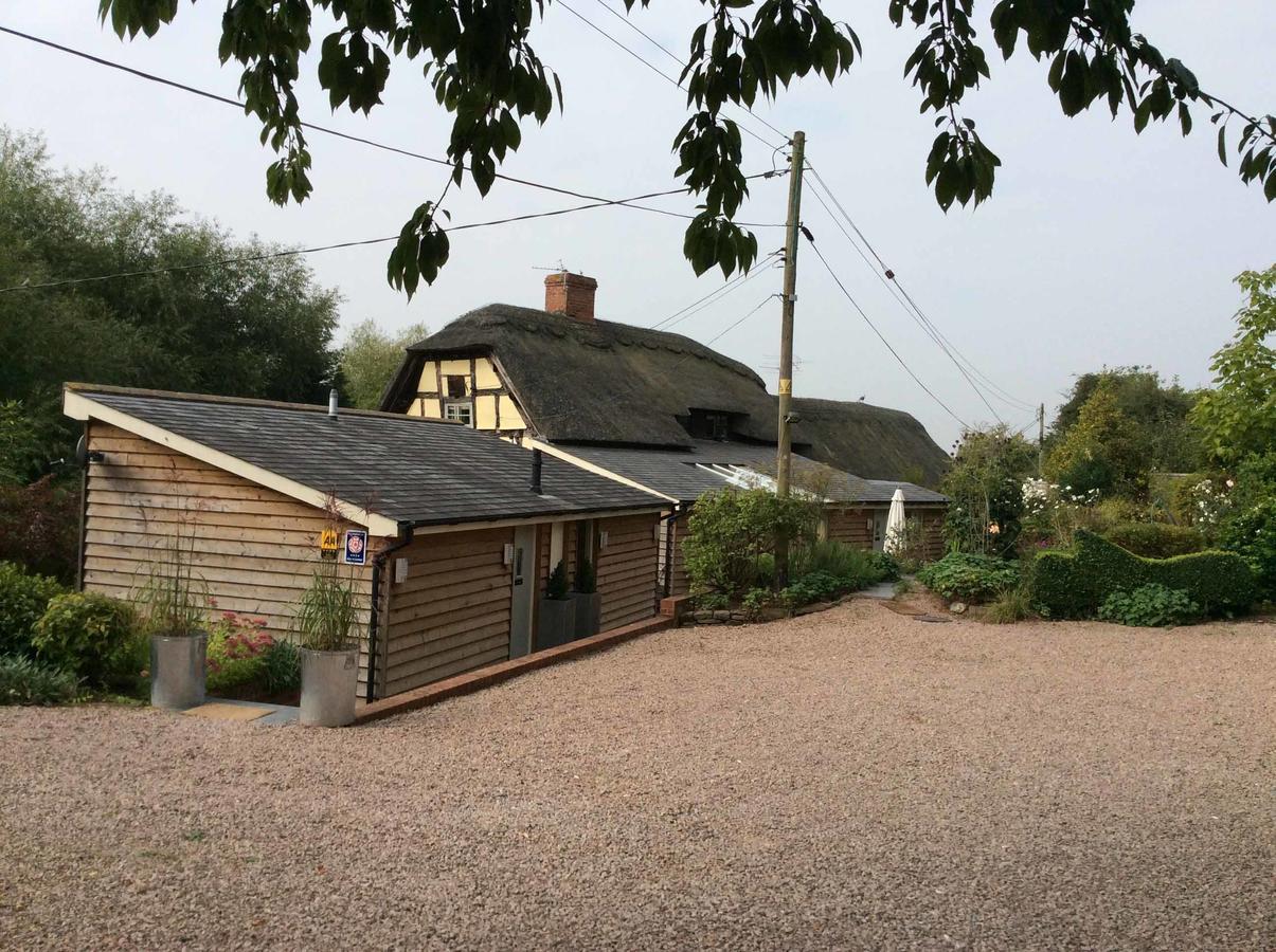 The Steppes Holiday Cottages Hereford Exteriör bild